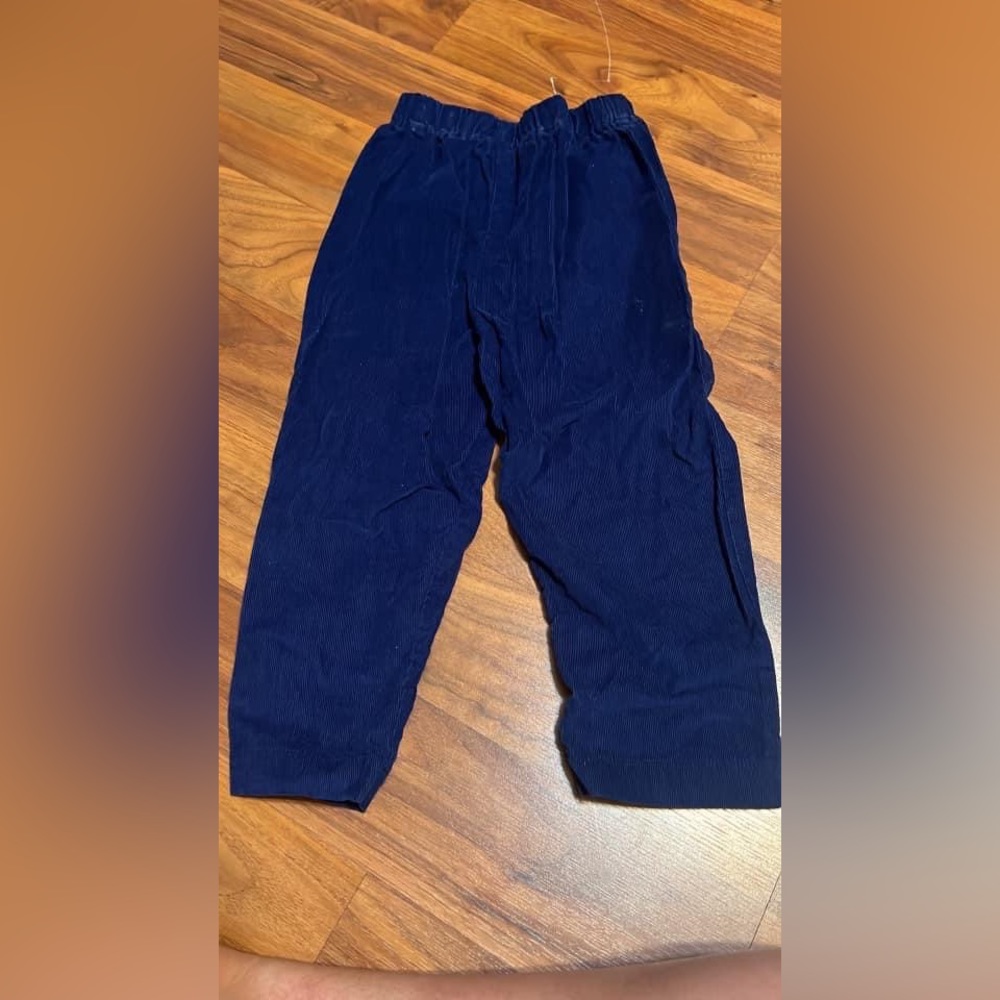 Orient Expressed size 4
Corduroy navy blue